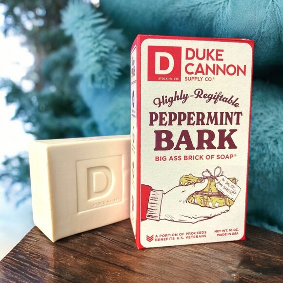 Duke Cannon Big Brick of Soap - Peppermint Bark x (2 Bars) - Picture 7 of 7